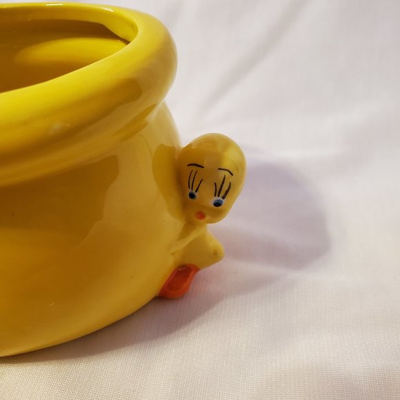 Sylvester & Tweety Bird Planter TM & Warner Brothers - Picture 3 of 8